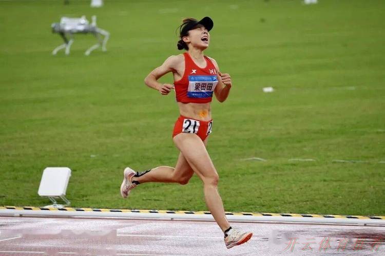 开云：全运会女子5000米决赛 河南选手梁田田获得冠军